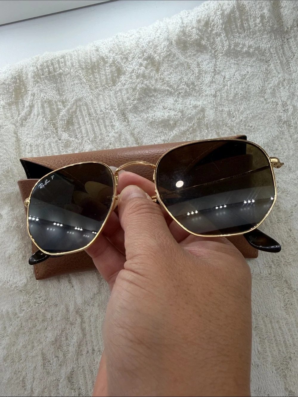 Ray-Ban Men’s Gold Frame Brown Lens Aviator Sunglasses - Classic Metal